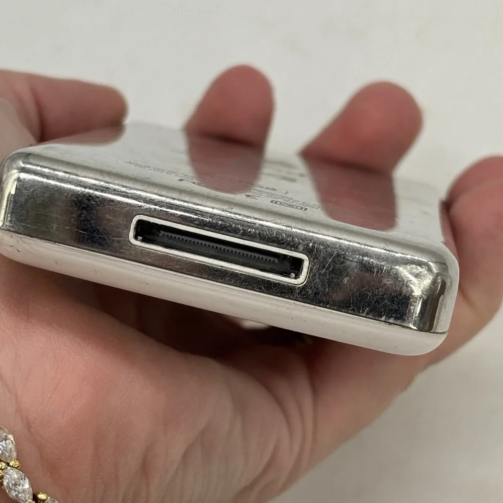 Rare Apple+HP iPod 4th Gen 20GB White Working Dead Battery